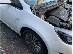 Recambio de aleta delantero derecha para opel astra j berlina 5p 1.6 selective referencia OEM IAM 13390003  