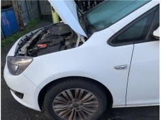 Recambio de aleta delantero izquierda para opel astra j berlina 5p 1.6 selective referencia OEM IAM 13390002  