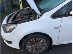 Recambio de aleta delantero izquierda para opel astra j berlina 5p 1.6 selective referencia OEM IAM 13390002  