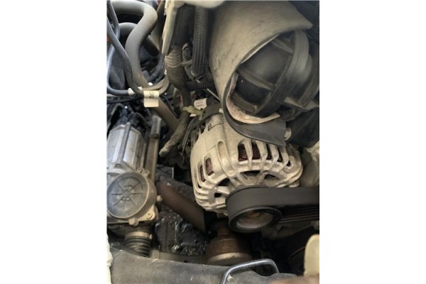 Recambio de alternador para opel astra j berlina 5p 1.6 selective referencia OEM IAM 13586367  