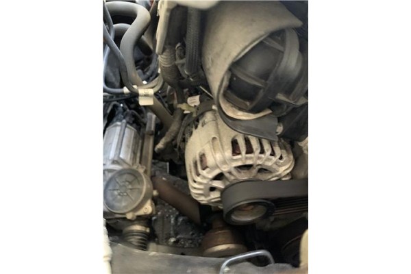 Recambio de alternador para opel astra j berlina 5p 1.6 selective referencia OEM IAM 13586367  