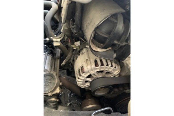 Recambio de alternador para opel astra j berlina 5p 1.6 selective referencia OEM IAM 13586367  