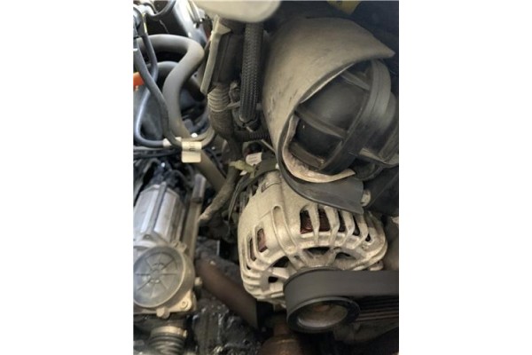 Recambio de alternador para opel astra j berlina 5p 1.6 selective referencia OEM IAM 13586367  