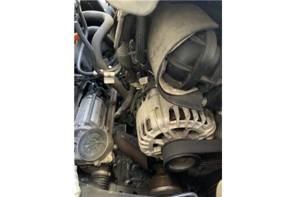 Recambio de alternador para opel astra j berlina 5p 1.6 selective referencia OEM IAM 13586367  
