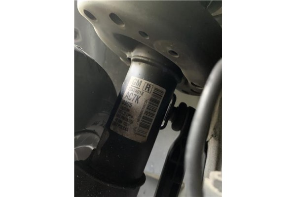 Recambio de amortiguador delantero derecho para opel astra j berlina 5p 1.6 selective referencia OEM IAM 13474020  