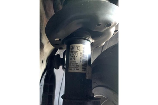Recambio de amortiguador delantero izquierdo para opel astra j berlina 5p 1.6 selective referencia OEM IAM 13474019  