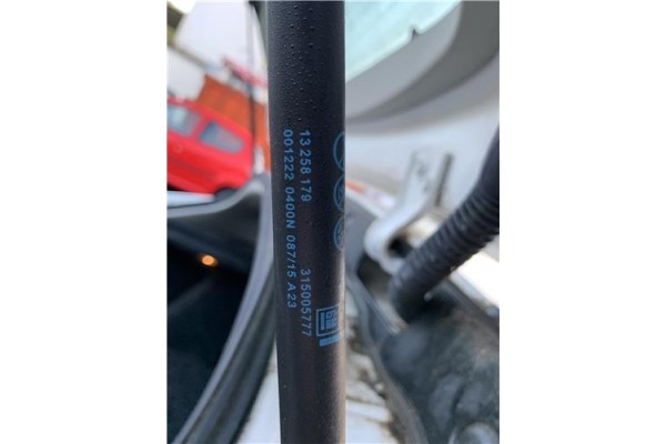 Recambio de amortiguador porton para opel astra j berlina 5p 1.6 selective referencia OEM IAM 13258179  