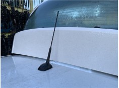 Recambio de antena electrica para opel astra j berlina 5p 1.6 selective referencia OEM IAM 13288181  
