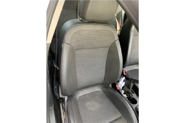 Recambio de asiento delantero derecho para opel astra j berlina 5p 1.6 selective referencia OEM IAM 13501093  