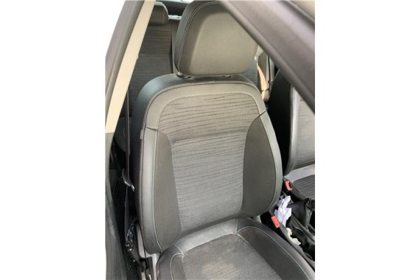 Recambio de asiento delantero derecho para opel astra j berlina 5p 1.6 selective referencia OEM IAM 13501093  