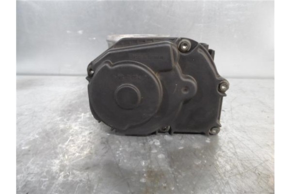Recambio de caja mariposa aire para audi a4 berlina (b5) 1.6 referencia OEM IAM 058133063M 08237212003 