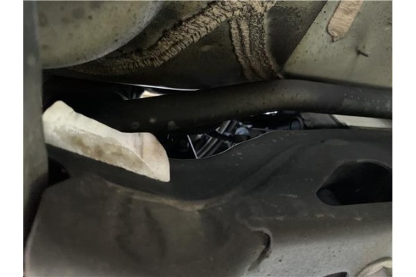 Recambio de barra estabilizadora delantero para opel astra j berlina 5p 1.6 selective referencia OEM IAM 13346853  