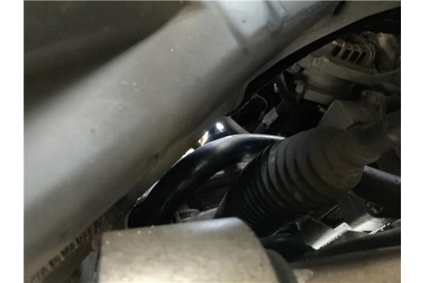 Recambio de barra estabilizadora delantero para opel astra j berlina 5p 1.6 selective referencia OEM IAM 13346853  