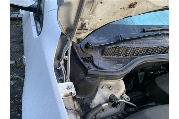 Recambio de bisagra capo derecha para opel astra j berlina 5p 1.6 selective referencia OEM IAM 13330941 20879203 