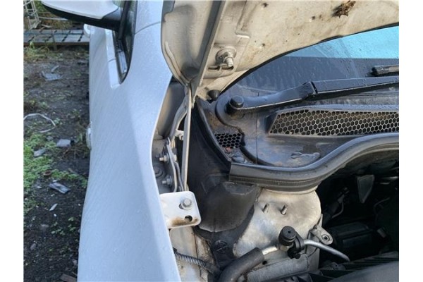 Recambio de bisagra capo derecha para opel astra j berlina 5p 1.6 selective referencia OEM IAM 13330941 20879203 