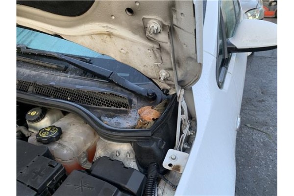 Recambio de bisagra capo izquierda para opel astra j berlina 5p 1.6 selective referencia OEM IAM 13330940  