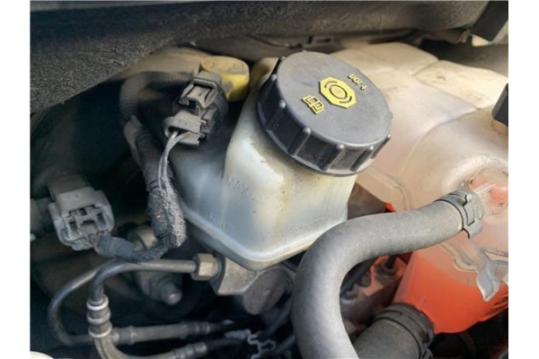 Recambio de bomba freno para opel astra j berlina 5p 1.6 selective referencia OEM IAM 55268636  