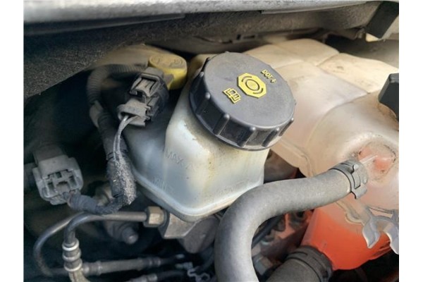 Recambio de bomba freno para opel astra j berlina 5p 1.6 selective referencia OEM IAM 55268636  