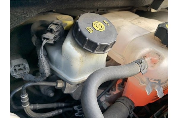 Recambio de bomba freno para opel astra j berlina 5p 1.6 selective referencia OEM IAM 55268636  