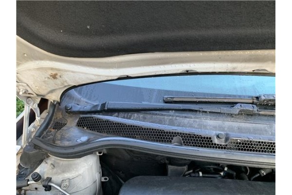 Recambio de brazo limpiaparabrisas delantero derecho para opel astra j berlina 5p 1.6 selective referencia OEM IAM 13289887  