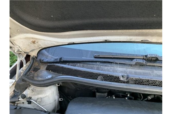 Recambio de brazo limpiaparabrisas delantero derecho para opel astra j berlina 5p 1.6 selective referencia OEM IAM 13289887  