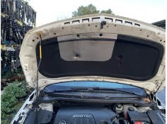 Recambio de capo para opel astra j berlina 5p 1.6 selective referencia OEM IAM 39014121  