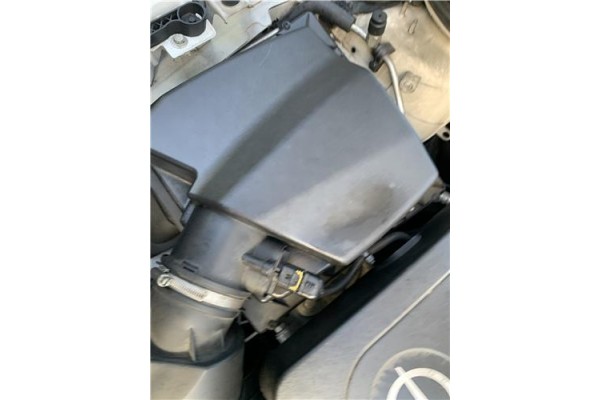Recambio de carcasa filtro aire para opel astra j berlina 5p 1.6 selective referencia OEM IAM 834781 834132 