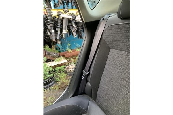Recambio de cinturon seguridad trasero derecho para opel astra j berlina 5p 1.6 selective referencia OEM IAM 13380210  