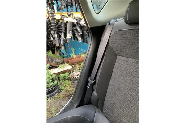 Recambio de cinturon seguridad trasero derecho para opel astra j berlina 5p 1.6 selective referencia OEM IAM 13380210  