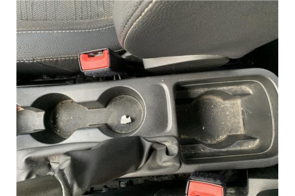 Recambio de consola para opel astra j berlina 5p 1.6 selective referencia OEM IAM 13468752  