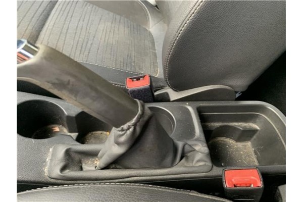 Recambio de consola para opel astra j berlina 5p 1.6 selective referencia OEM IAM 13468752  