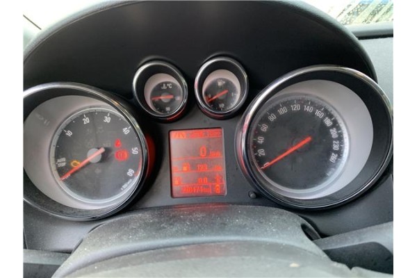 Recambio de cuadro completo para opel astra j berlina 5p 1.6 selective referencia OEM IAM 13460582  