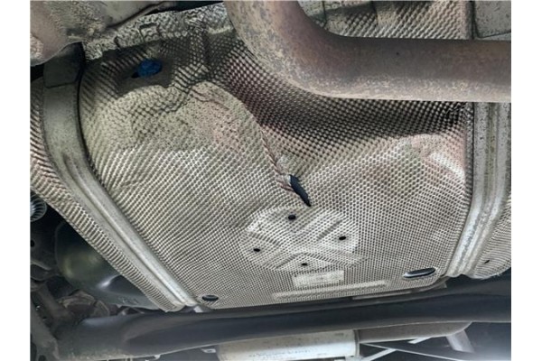 Recambio de deposito combustible para opel astra j berlina 5p 1.6 selective referencia OEM IAM 13269609 39039556 