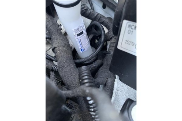 Recambio de deposito limpiaparabrisas para opel astra j berlina 5p 1.6 selective referencia OEM IAM 13260579  