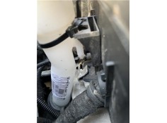 Recambio de deposito limpiaparabrisas para opel astra j berlina 5p 1.6 selective referencia OEM IAM 13260579  