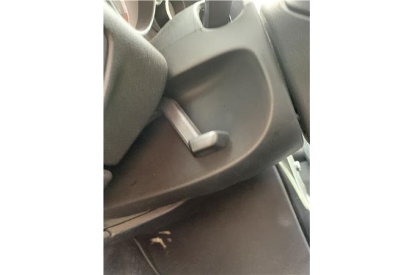 Recambio de embellecedor columna direccion para opel astra j berlina 5p 1.6 selective referencia OEM IAM 13345218 13306483 