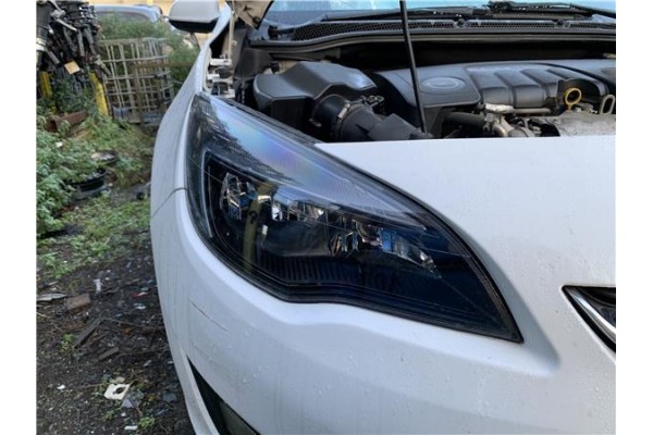 Recambio de faro delantero dcho para opel astra j berlina 5p 1.6 selective referencia OEM IAM 13365291  