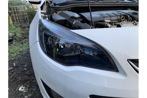 Recambio de faro delantero dcho para opel astra j berlina 5p 1.6 selective referencia OEM IAM 13365291  