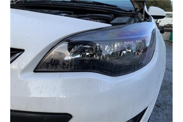Recambio de faro delantero izquierdo para opel astra j berlina 5p 1.6 selective referencia OEM IAM 13365290  