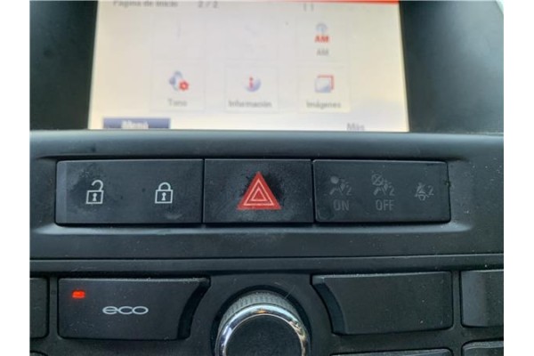 Recambio de interruptor luces emergencia para opel astra j berlina 5p 1.6 selective referencia OEM IAM 13285122  