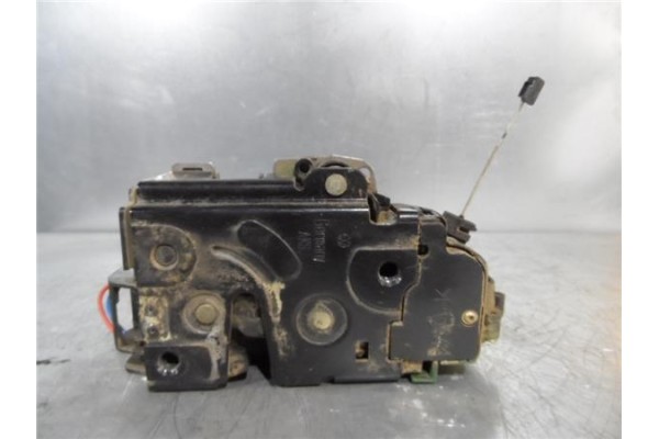 Recambio de cierre electromagnetico delantero izquierdo para seat ibiza (6l1) 1.4 16v referencia OEM IAM 3B1837015AM  3B1837015A