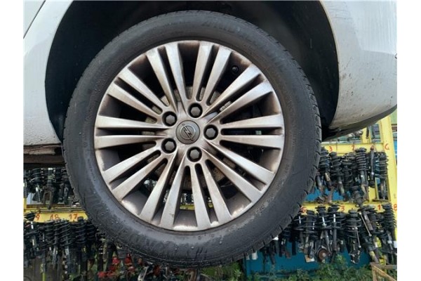 Recambio de llanta para opel astra j berlina 5p 1.6 selective referencia OEM IAM 13259235  