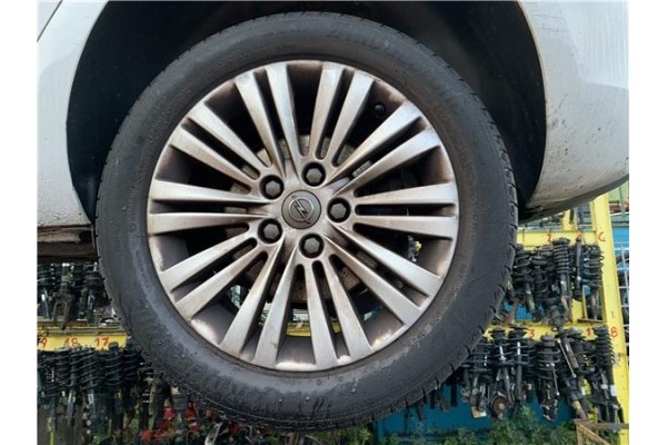 Recambio de llanta para opel astra j berlina 5p 1.6 selective referencia OEM IAM 13259235  
