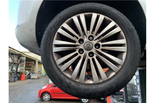 Recambio de llanta para opel astra j berlina 5p 1.6 selective referencia OEM IAM 13259235  