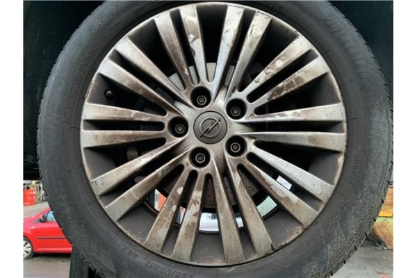 Recambio de llanta para opel astra j berlina 5p 1.6 selective referencia OEM IAM 13259235  
