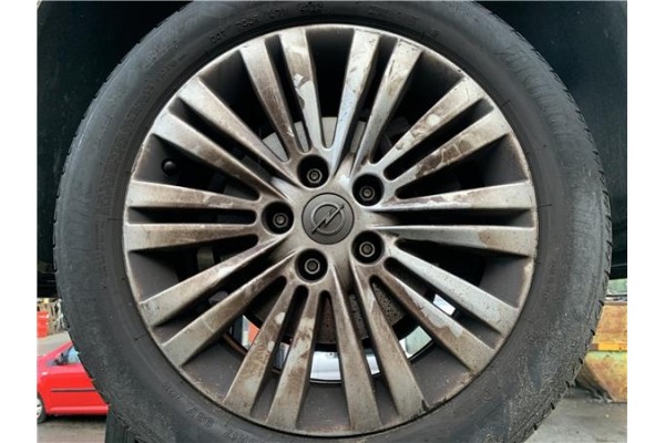 Recambio de llanta para opel astra j berlina 5p 1.6 selective referencia OEM IAM 13259235  