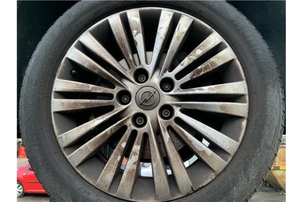 Recambio de llanta para opel astra j berlina 5p 1.6 selective referencia OEM IAM 13259235  