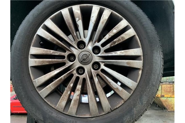 Recambio de llanta para opel astra j berlina 5p 1.6 selective referencia OEM IAM 13259235  
