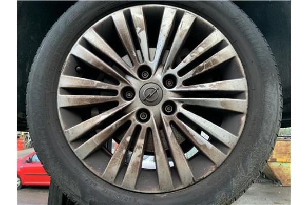Recambio de llanta para opel astra j berlina 5p 1.6 selective referencia OEM IAM 13259235  