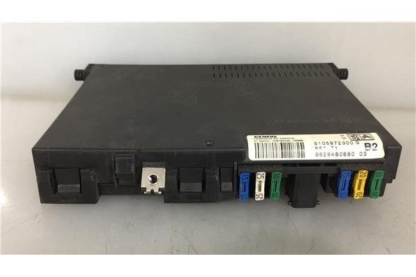 Recambio de caja fusibles/rele para peugeot 206 1.4 i referencia OEM IAM 9626460880 S105872300 